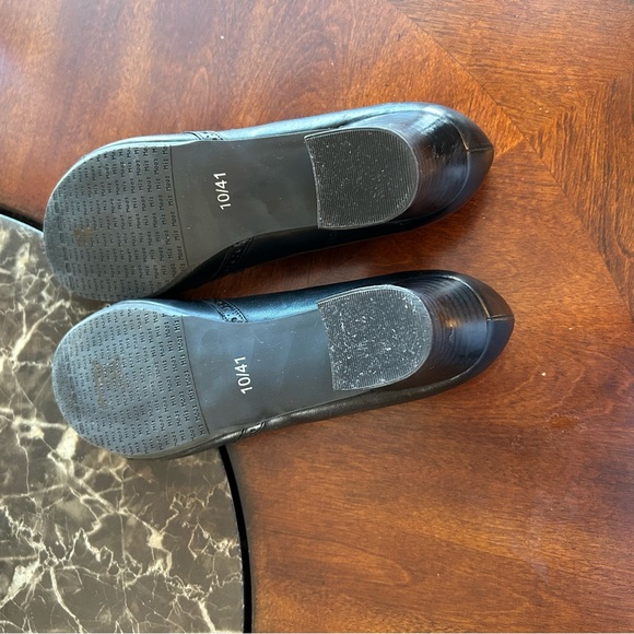EUC💫MIZ MOOZ Franki Mary Jane Pumps Elegant Black Leather Women's Shoes size 10 - Picture 10 of 16